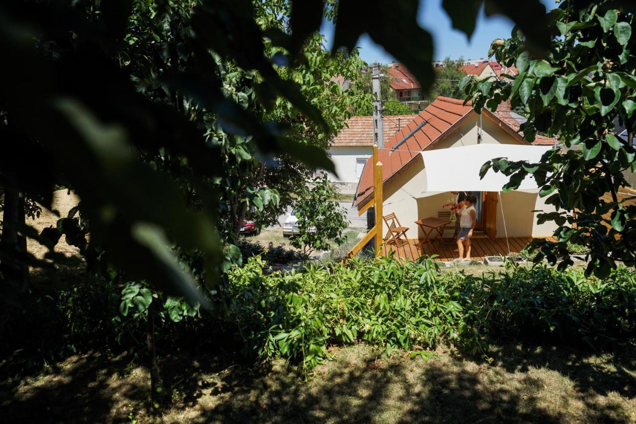 Borház Apartman Eger Exterior foto